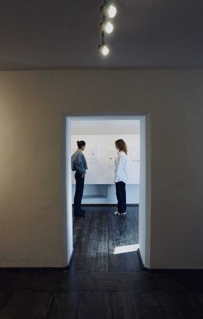 Golschmiede-Schneider-Rappel-Rabalderhaus-Schwaz-Ausstellung-Lea-Susi