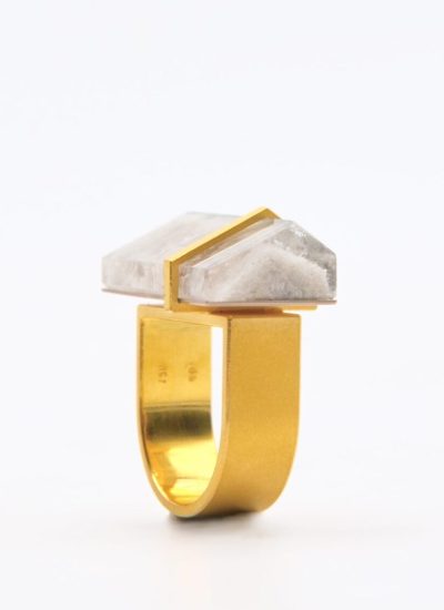 Betonquarz 18 karat Gold Ring